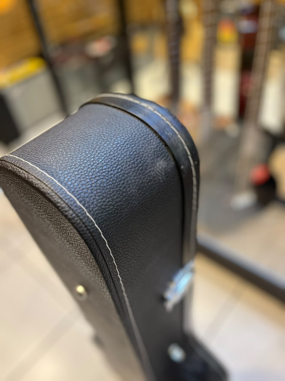 Estuche para Guitarra Clásica sin Marca – Producto en Remate