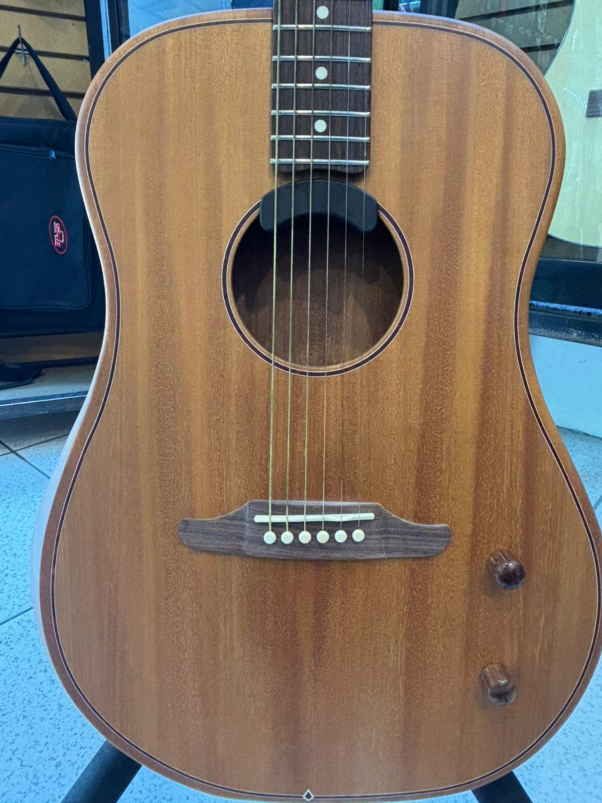 Guitarra Electroacústica Fender Highway Dreadnought – Producto en Remate