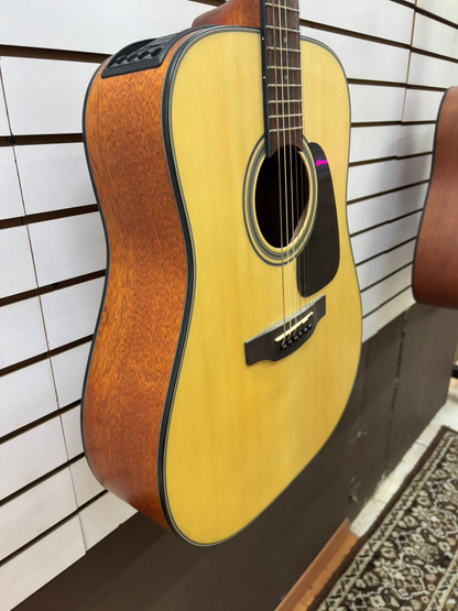 Guitarra Electroacústica Takamine GLD12ENS Natural Satinado – Producto en Remate