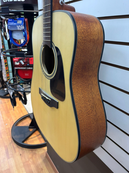 Guitarra Electroacústica Takamine GLD12ENS Natural Satinado – Producto en Remate