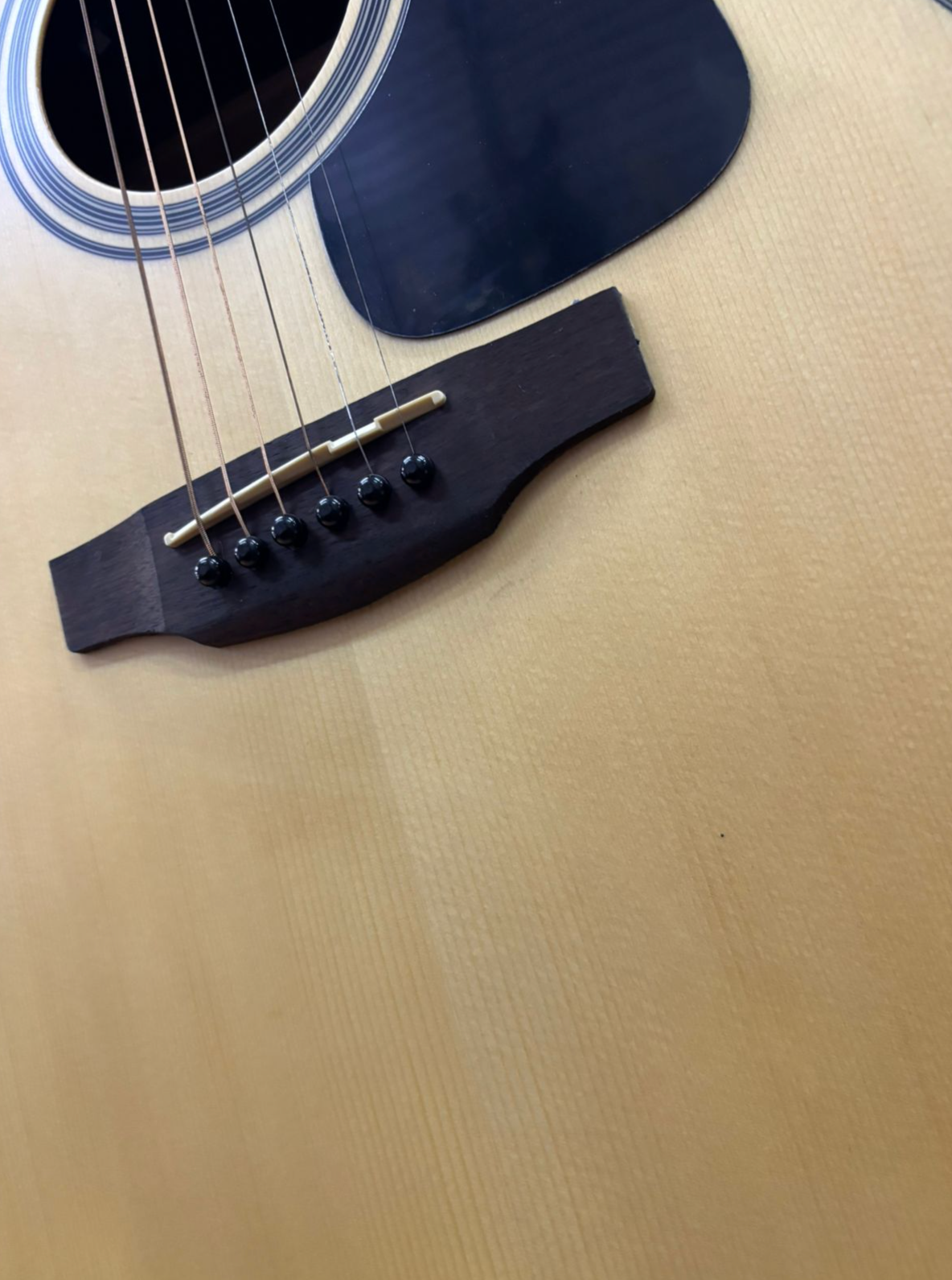 Guitarra Electroacústica Takamine GLD12ENS Natural Satinado – Producto en Remate